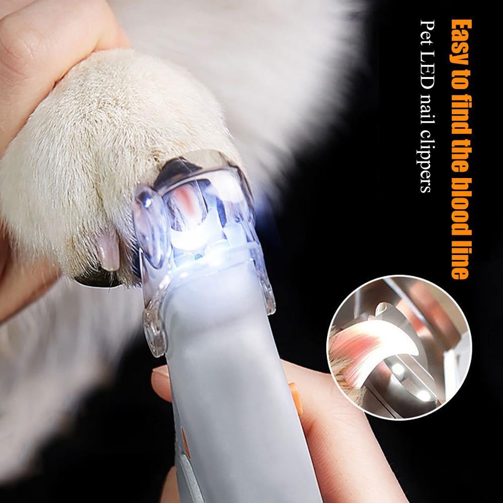 Cortador de unhas profissional para Pets com Led - Caixa Favorita